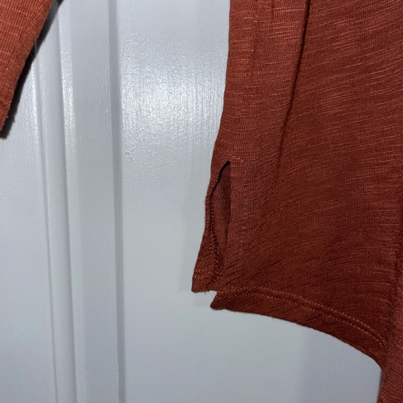 Small Top. MUST BE BUNDLED - Picture 5 of 7